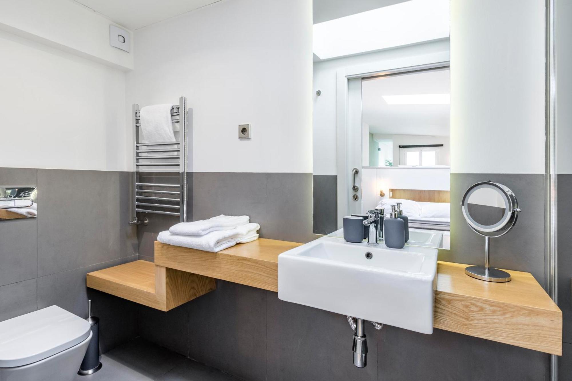Home Suite Home Gran Via Madrid Dış mekan fotoğraf